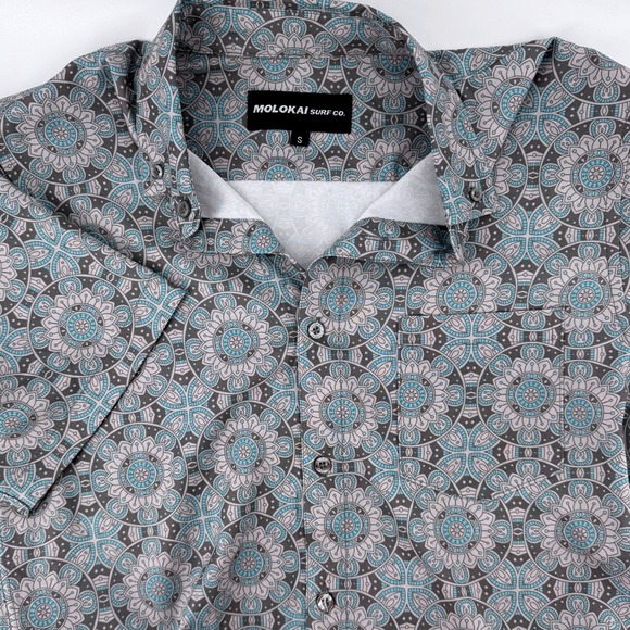 Molokai Surf Co. Other - Molokai Surf Co Button Down Shirt Mens Small Grey Turquoise Mandala‎ Pattern